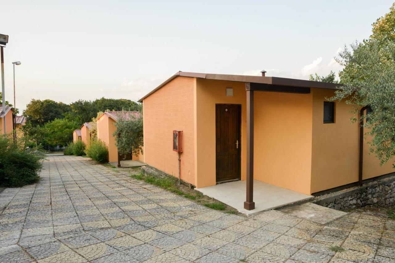 Village Of Peace - House 34 Shkodër Exteriör bild